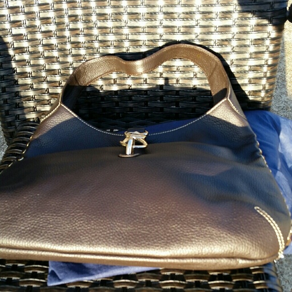 Dooney & Bourke Signature Lock Bag - Picture 3 of 8