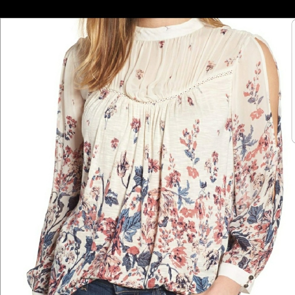 Romantic Lucky Top