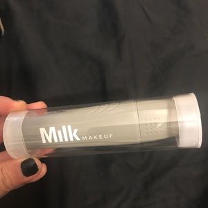 milk eyeliner (on vacation ship after 1/23)