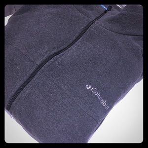 Men’s dark gray Columbia fleece!