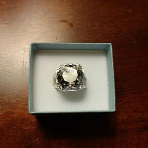 Touchstone Silvertone Ring w/Large Stone