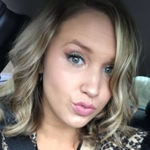 Meet your Posher, Pamela