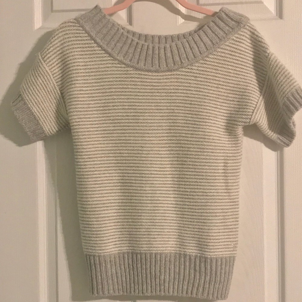 Women’s sweater
