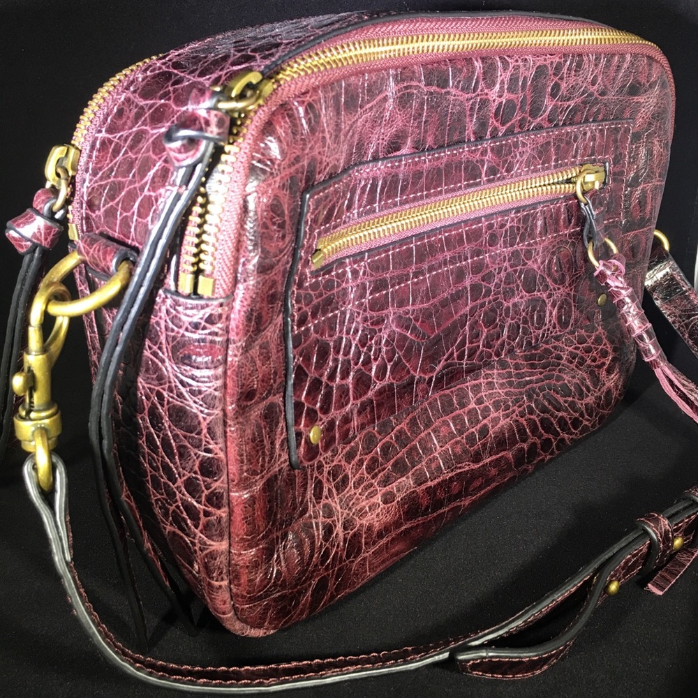 Joelle Hawkens handbag