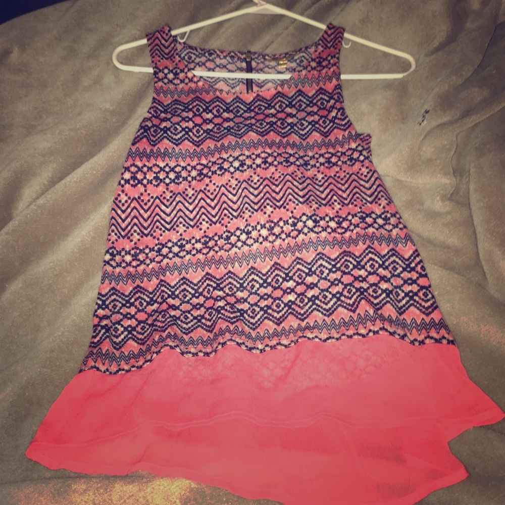 Pink Abstract Vera Wang Tank