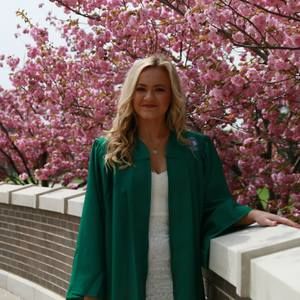 Meet your Posher, Kelly