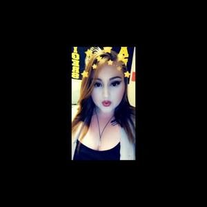 Meet your Posher, Emilia