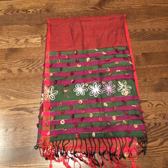 Scarf - Picture 3 of 3