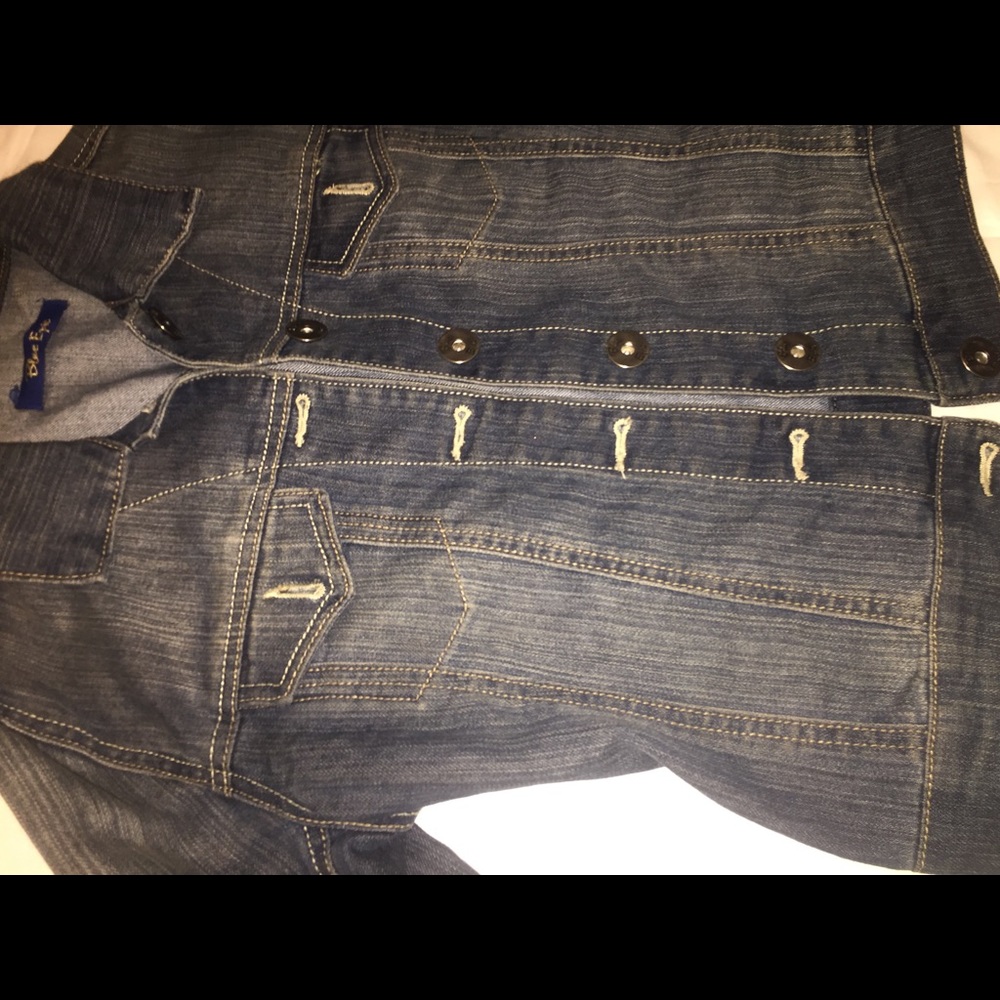 Dark washed jean jacket