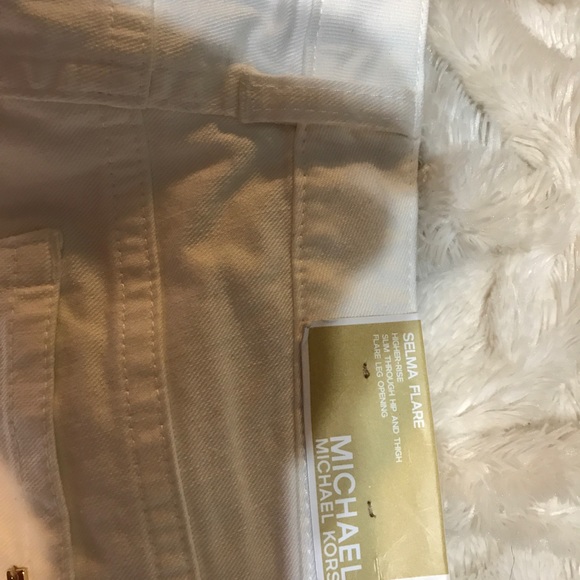 Michael Kors White Flared Jeans - Picture 5 of 5