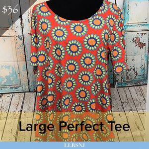 LuLaRoe Large Perfect T