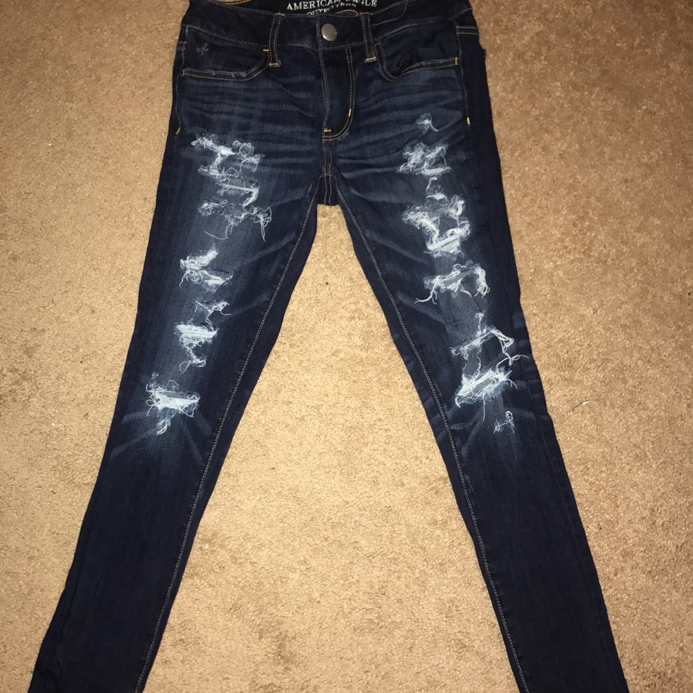 American eagle ripped skinny jeans