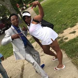 Meet your Posher, Leelee