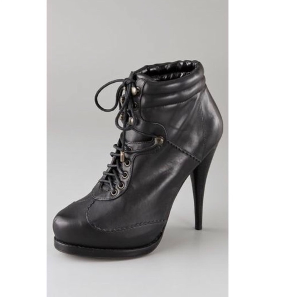 Steven by Steve Madden Calah Black Leat 9 1/2