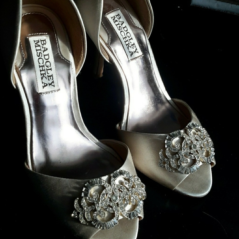 Shoes size 5 m