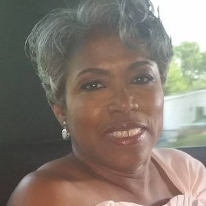 Meet your Posher, Valecia