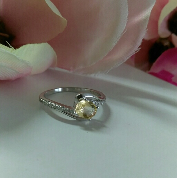 Natural Citrine Solid Italian Sterling Silver Ring - Picture 2 of 3