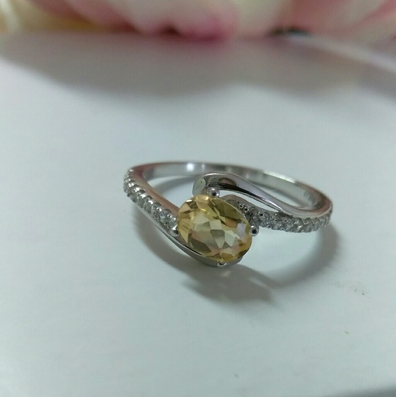 Natural Citrine Solid Italian Sterling Silver Ring - Picture 1 of 3