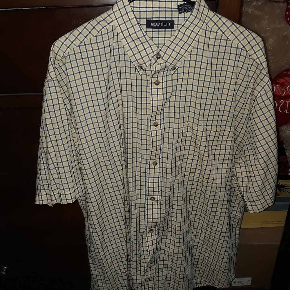 2XL Button down shirt