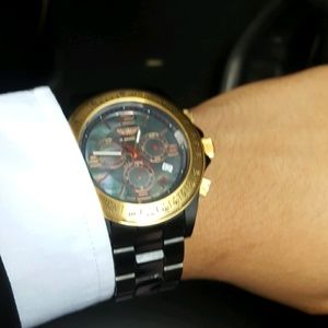 Meet your Posher, Kenyon