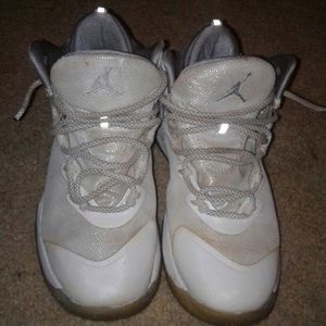 Jordan superfly 3’s