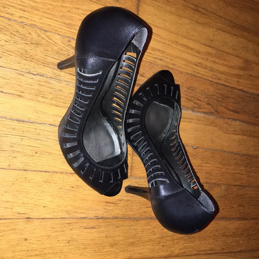 Black and navy patent leather pumps