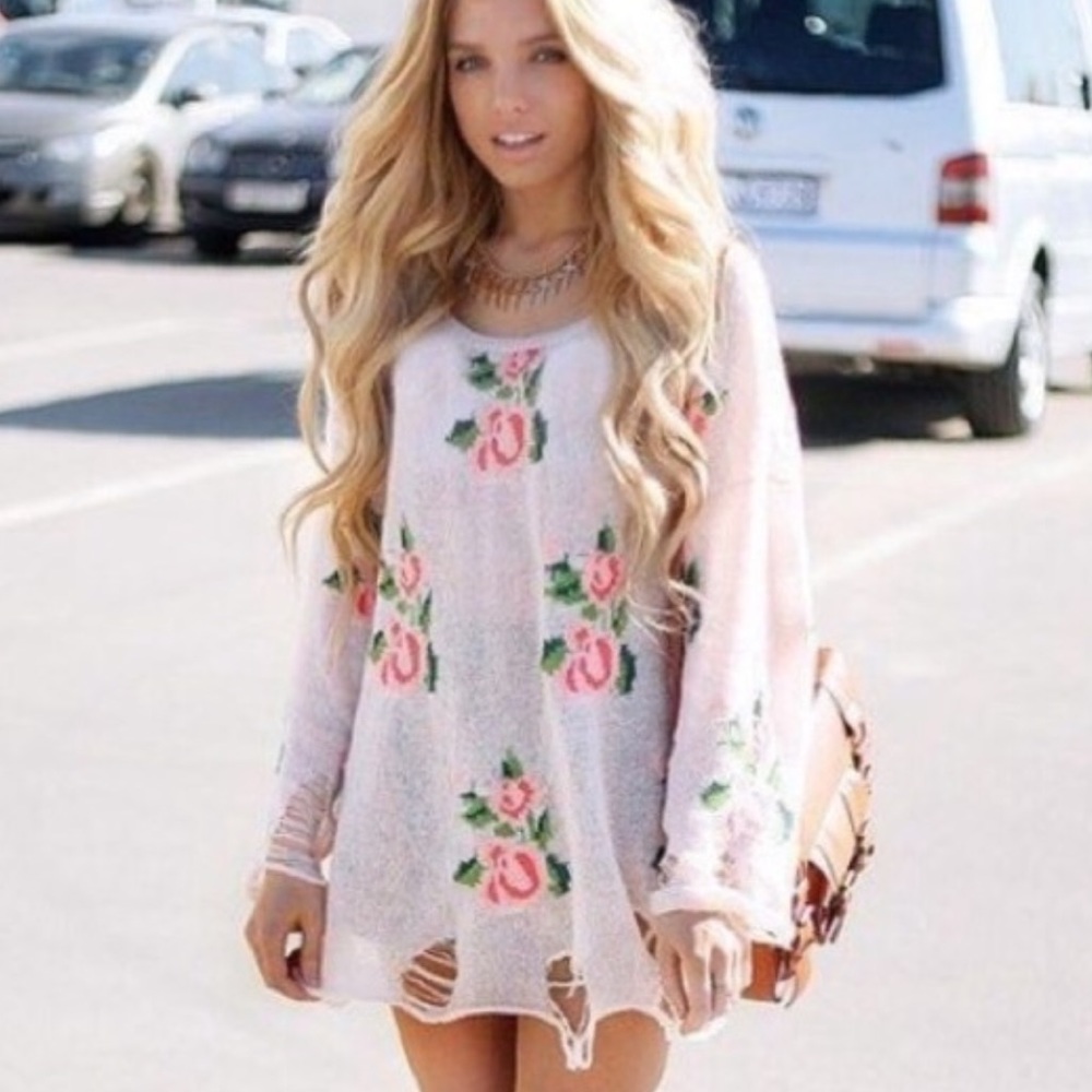 Wildfox white Prairie rose lennan sweater