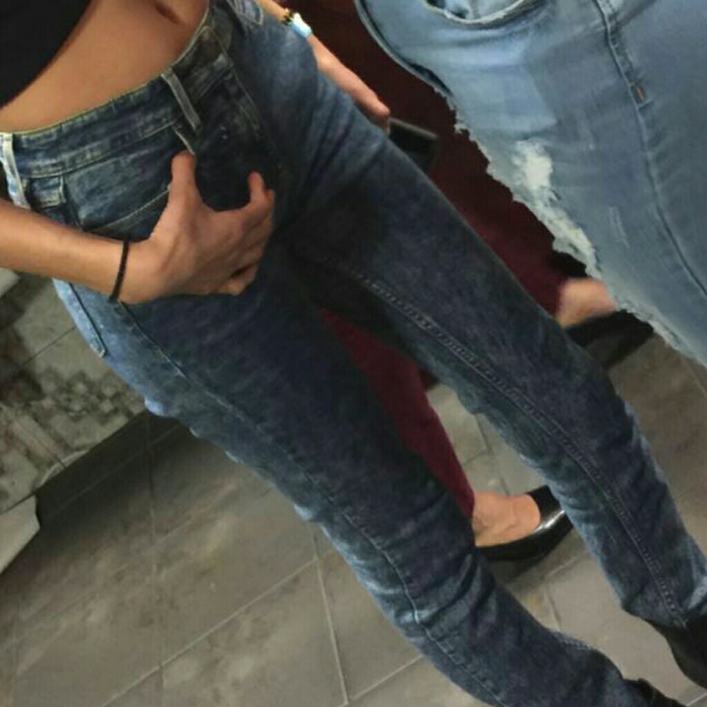 Vintage Guess Denim - Picture 4 of 4
