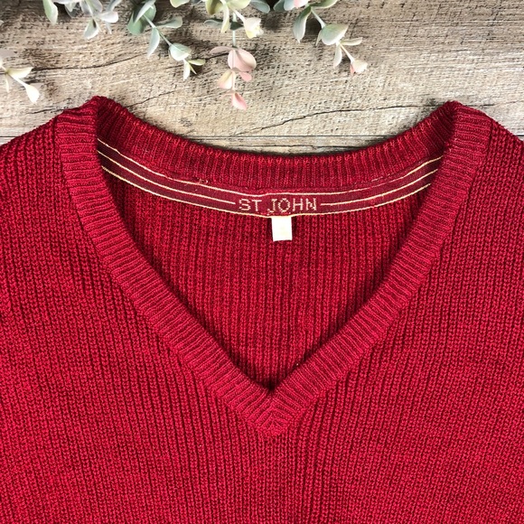 Red Vintage Oversized V-neck St John Sweater - Picture 4 of 8