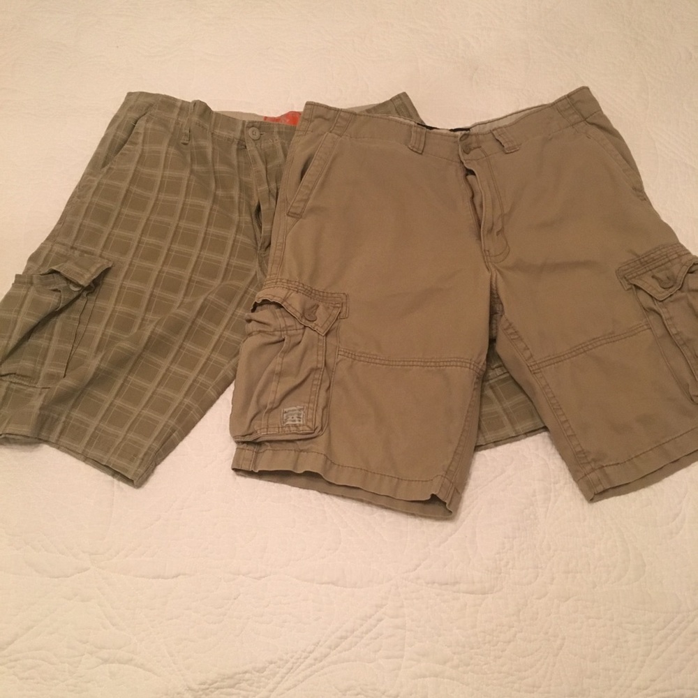 Khaki & Khaki plaid shorts