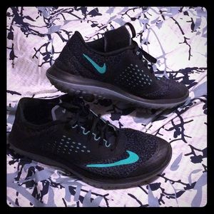 Nike athletic shoes!!