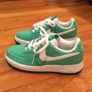 Nike Air Force 1 Woman Canvas - lucky green