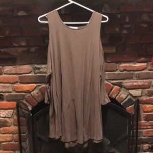 Green shoulder-less dress/shirt