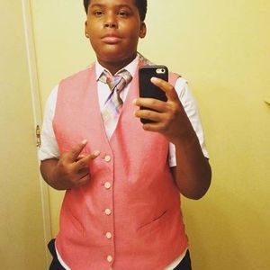 Meet your Posher, Formonn