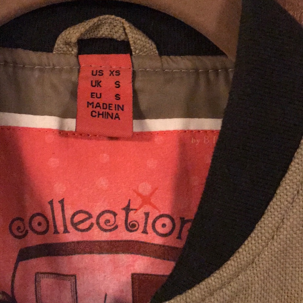 Bomber Jacket - Picture 2 of 6