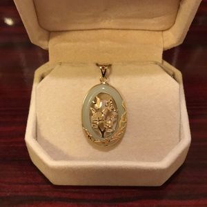 14k Gold Necklace pendant