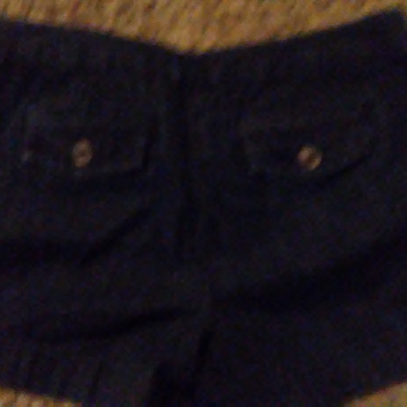 Loft shorts - Picture 2 of 3