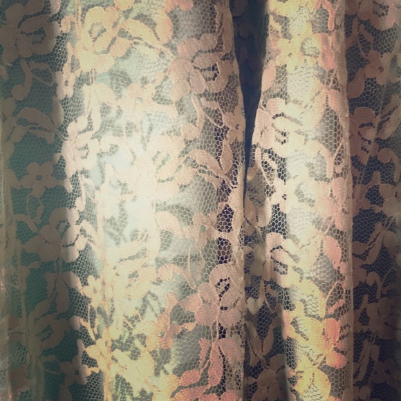 Dress - Picture 1 of 2