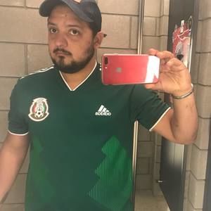 Meet your Posher, Jorge