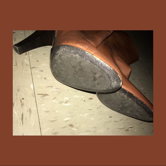 Coach Boot 5 - Picture 3 of 6