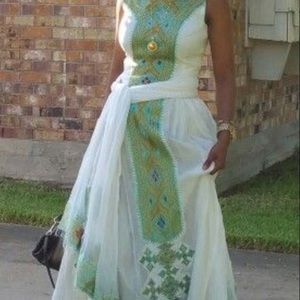 Meet your Posher, Semhar