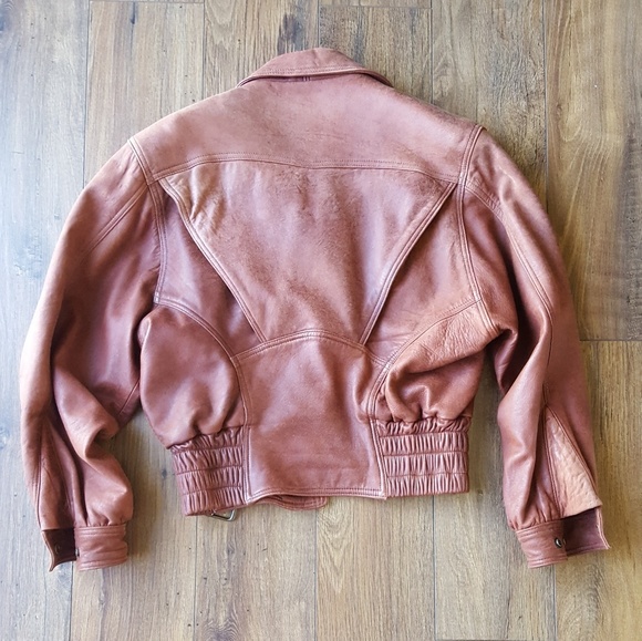 SOLD 40's style cognac bomber jacket. - Picture 5 of 8