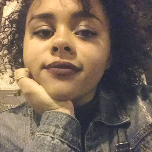 Meet your Posher, Chelsea - Picture 5 of 8