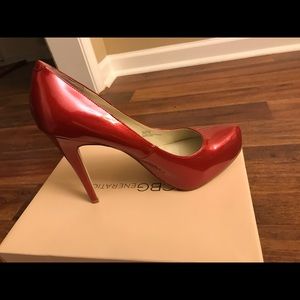 Patent Pearl Red BCBG Generation Shoes