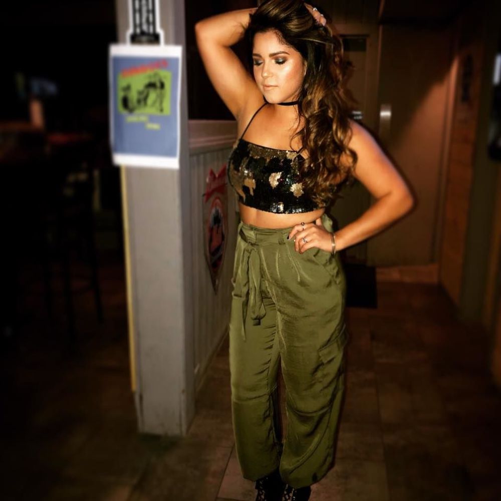 Meet your Posher, Samantha