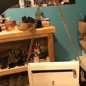 Juicy wallet/ clutch