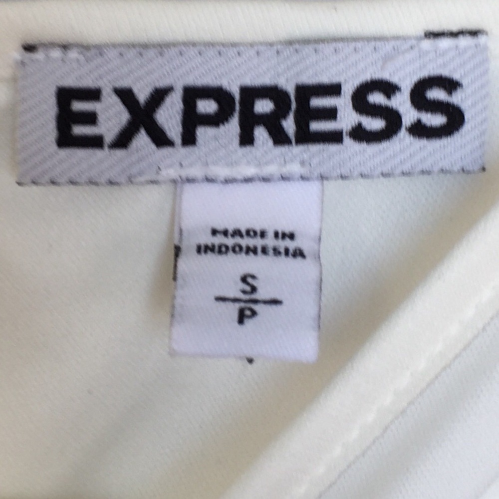 EUC Express Silky Camisole Top in Cream Ladies’ S - Picture 2 of 6