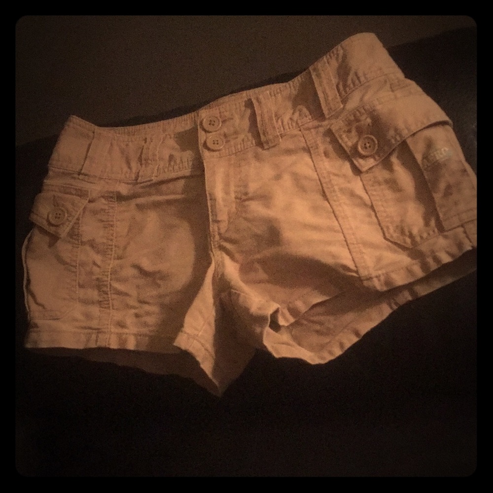 Aeropostale tan shorts