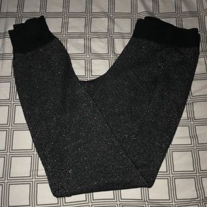 Victoria Secret Leggings.