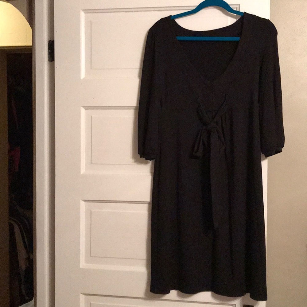 Casual black dress by Gap